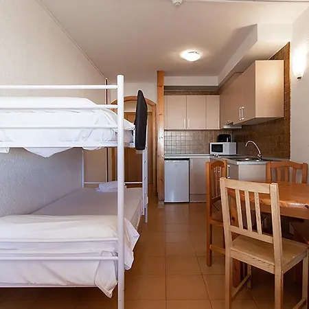Apartment Estudis Turistics Cims Pas 3000