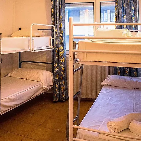 Apartment Estudis Turistics Cims Pas 3000 Pas De La Casa