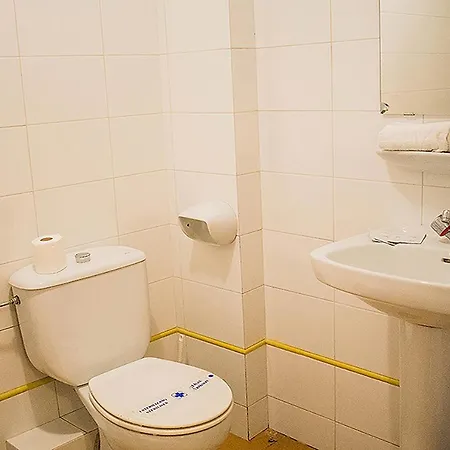 Apartment Estudis Turistics Cims Pas 3000 Pas De La Casa