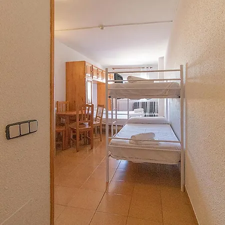 Estudis Turistics Cims Pas 3000 Apartment *